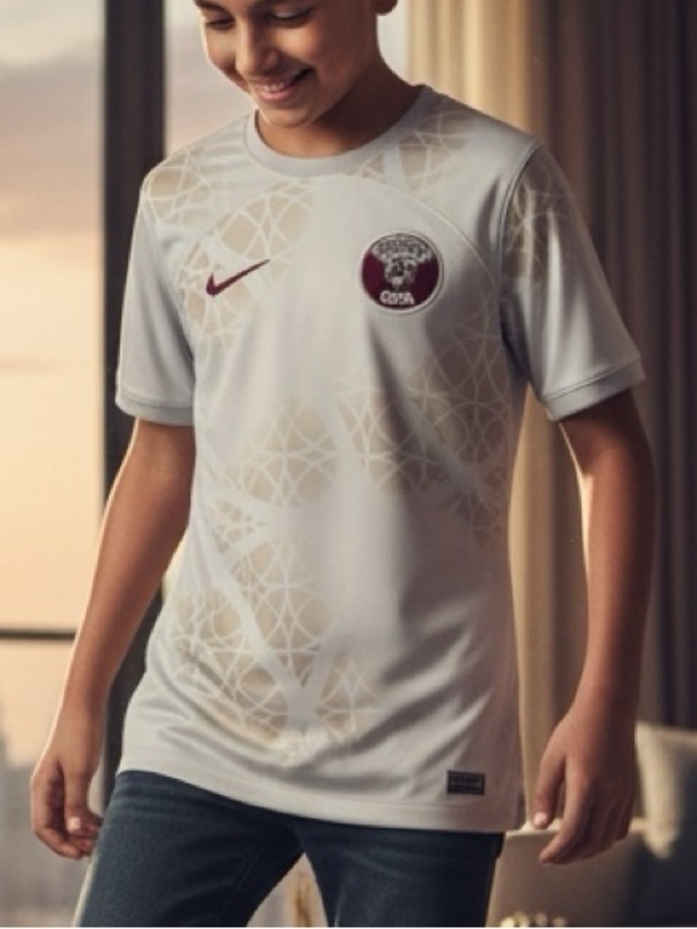 NIKE Qatar National Team Away Jersey (Fan Version) 2022 World Cup Youth Fit
NWOT